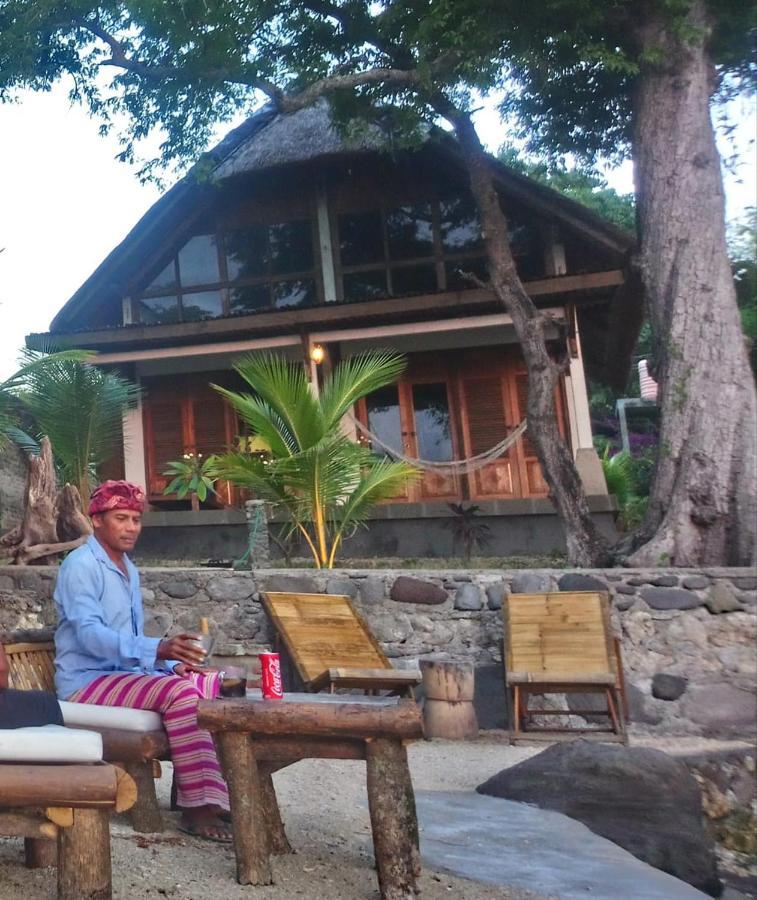 Villa Watumita Hitokalak Exterior foto