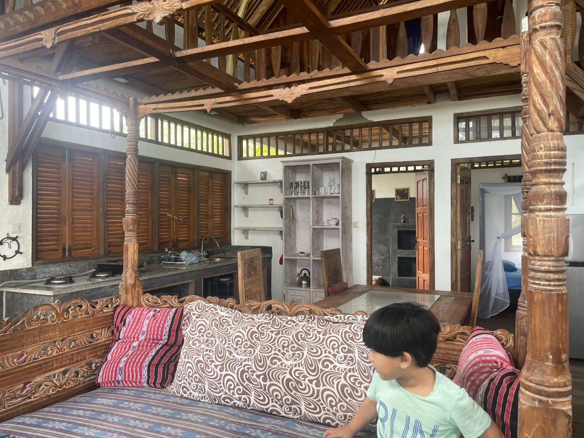 Villa Watumita Hitokalak Exterior foto